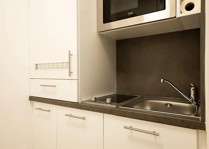 Brand New! Selfcheck-In, King Size Bed, Free Wi-Fi